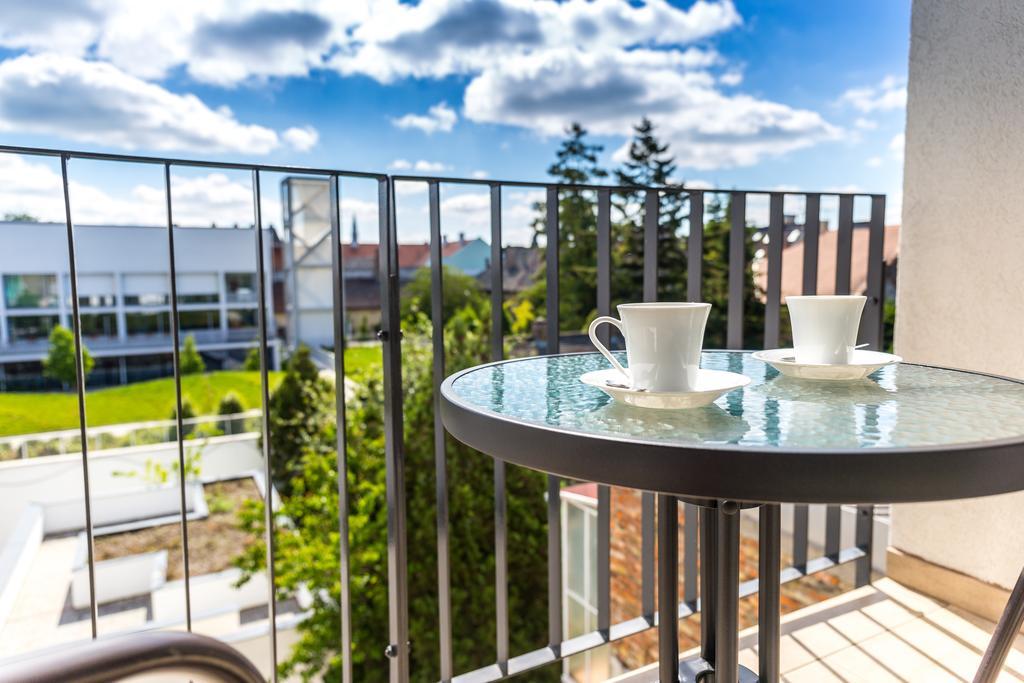 Best Apartments Сегед Экстерьер фото